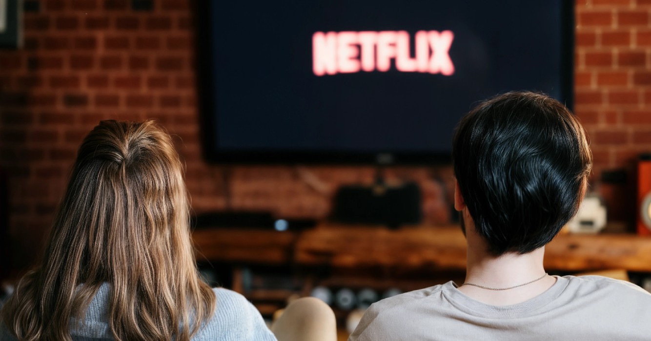 Bedrijf zoekt mensen die betaald 25 kerstfilms willen kijken